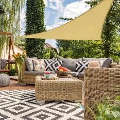 Aktive Garden Store D'ombrage Triangulaire Couleur Crème 7 Aktive Garden Store D'ombrage Triangulaire Couleur Crème -Robens Soldes aktive garden store dombrage triangulaire couleur creme 1