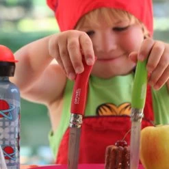 Couteau OPINEL Mon Premier Opinel - Rouge 5 Couteau OPINEL Mon Premier Opinel - Rouge -Robens Soldes couteau opinel mon premier opinel rouge 1