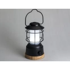 Lampe Lanterne De Camping LED Kiruna Jord - Rechargeable - USB - Bambou - Rétro -Robens Soldes lampe lanterne de camping led kiruna jord rechargeable usb bambou retro 1